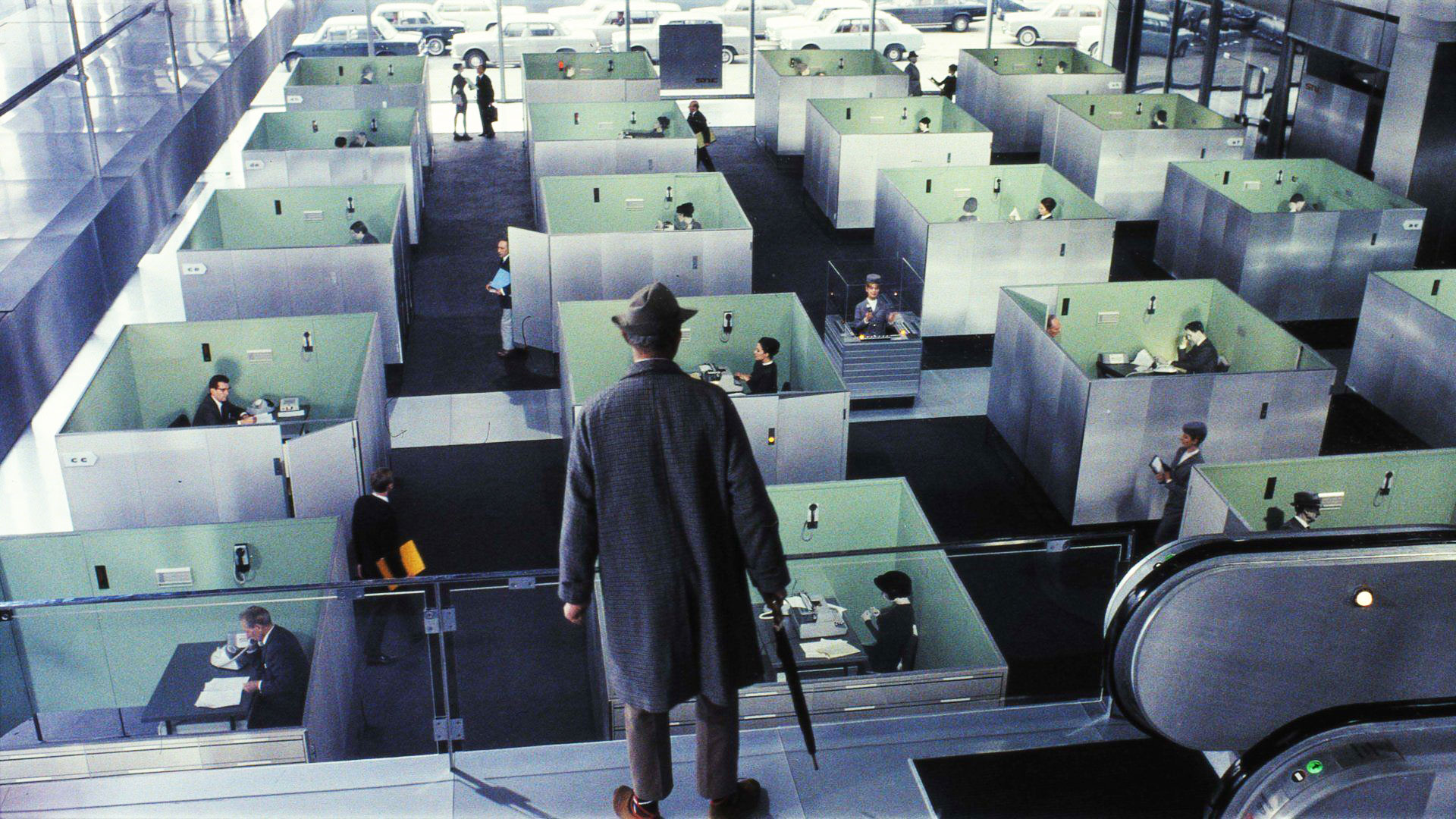 Vacant spaces as a solution to challenges of remote life